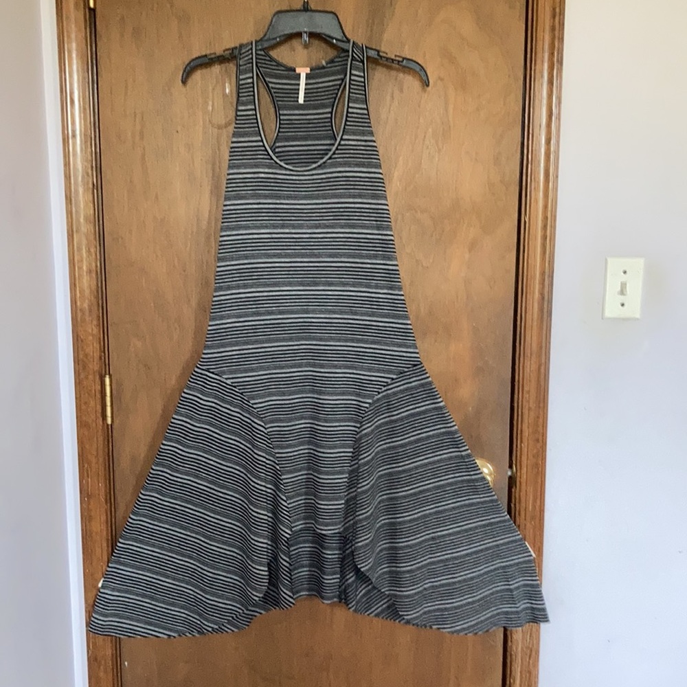 poof sleeveless striped dress with stretch casual neutral size S juniors